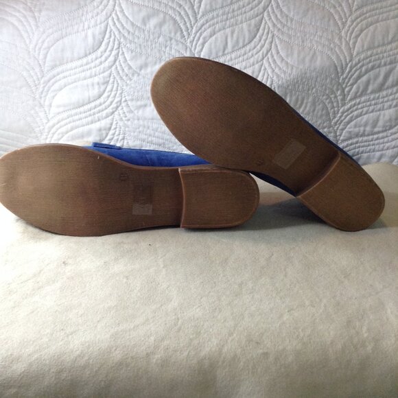 NWOT TG Brinley 11, Sueded Blue Loafers with Horse bit and Tassels, Ivy League - Picture 5 of 7
